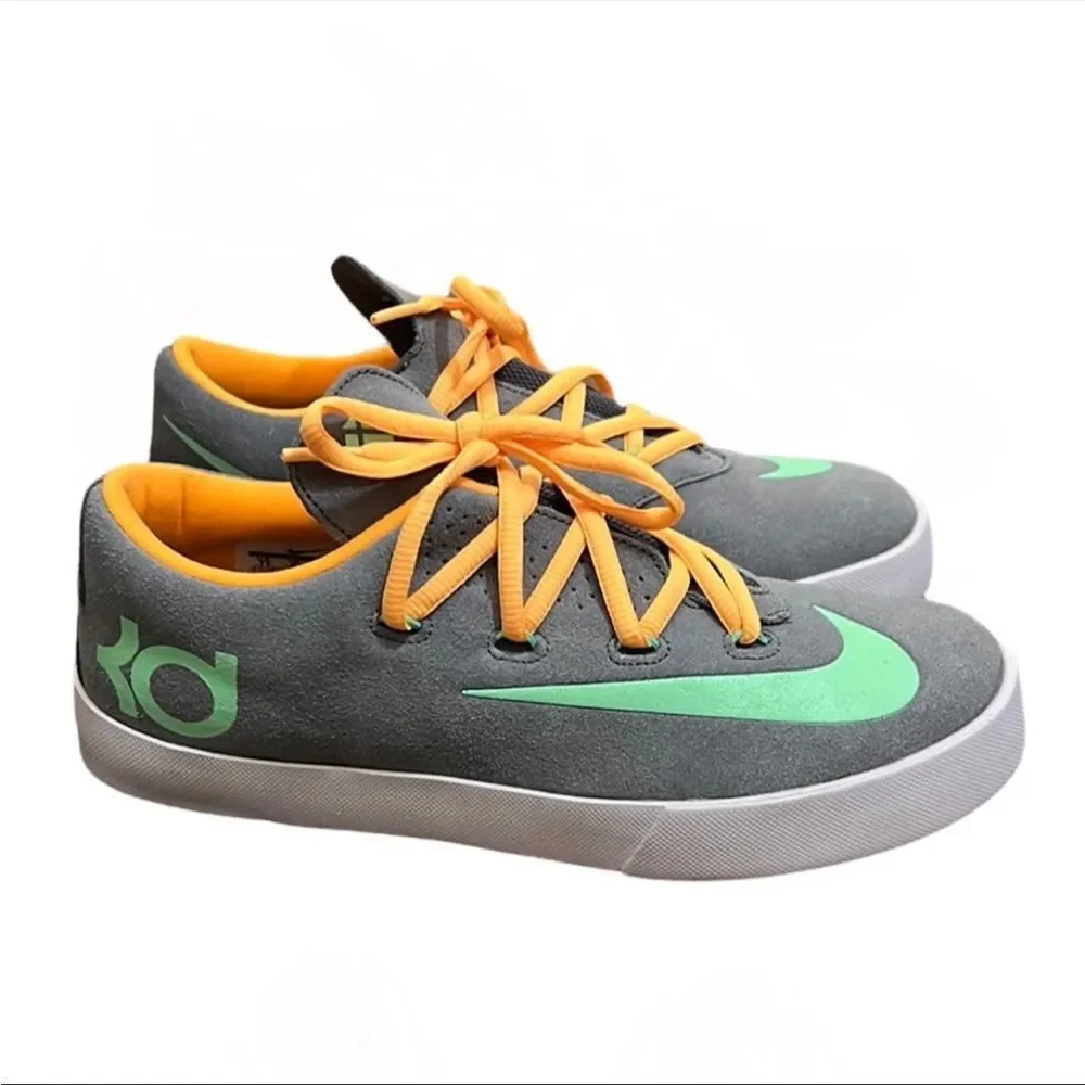 Nike KD Sneaker Shoes Size 7Y